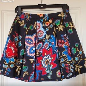 Alice + Olivia Pleated Floral Print Skirt Size 4